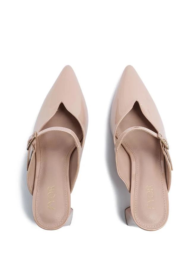 FYOR Pointed-Toe Buckle Pump AJ 002